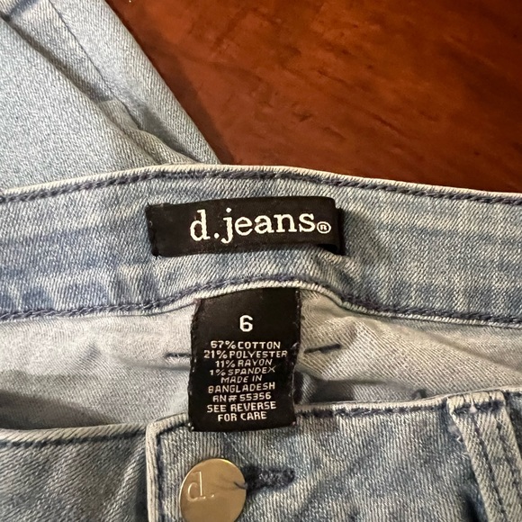 Light Blue Women's Jeans - Picture 3 of 3